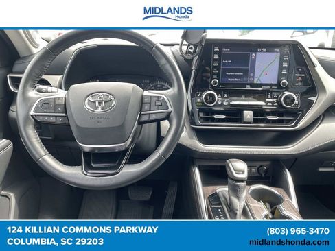 Used 2021 Toyota Highlander Limited AWD/4WD image 14