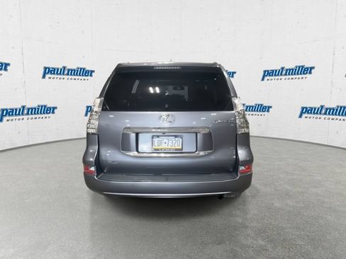 Used 2016 Lexus GX 460 w/ Premium Package AWD/4WD image 9