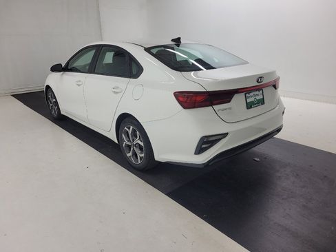 Used 2021 Kia Forte LXS FWD image 5