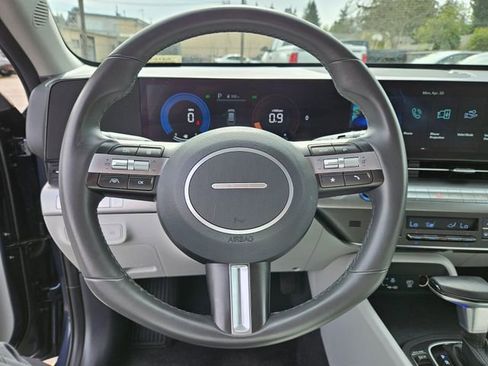 Used 2024 Hyundai Kona SEL AWD/4WD image 21