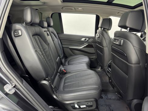 Used 2019 BMW X7 xDrive40i w/ Premium Package image 44