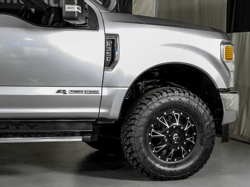 Used 2022 Ford F350 Lariat w/ Lariat Value Package AWD/4WD image 7