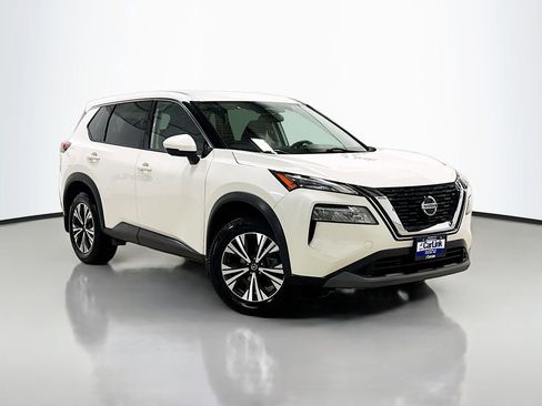 Used 2021 Nissan Rogue SV image 40