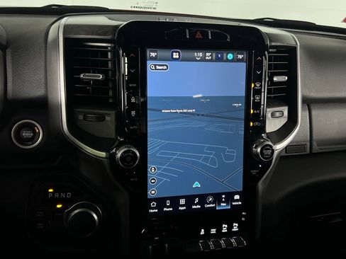 Used 2024 RAM 2500 Big Horn w/ Sport Appearance Package image 21