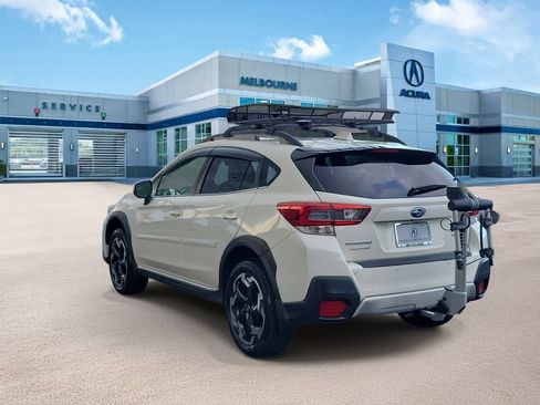 Used 2022 Subaru Crosstrek 2.5i Limited w/ Moonroof Package 2 AWD/4WD image 4