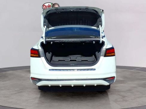 Used 2023 Nissan Altima 2.5 SV FWD image 18