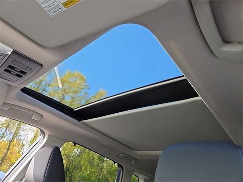 New 2026 Nissan Rogue SV image 6