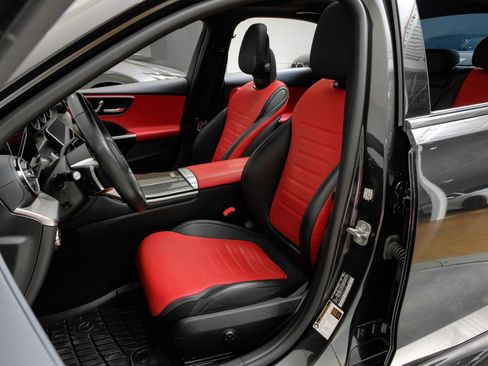 Used 2024 Mercedes-Benz C 300 Sedan w/ Pinnacle Trim Package image 30