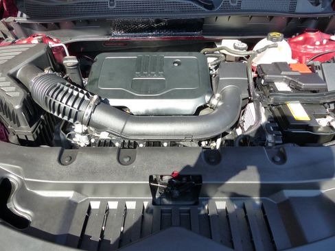 Used 2025 Chevrolet Blazer LT FWD image 35