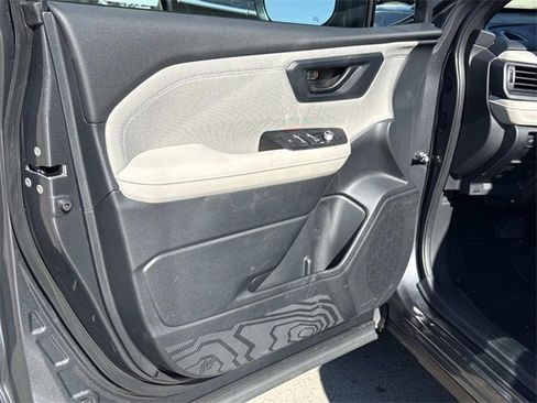 New 2026 Subaru Forester Premium image 8