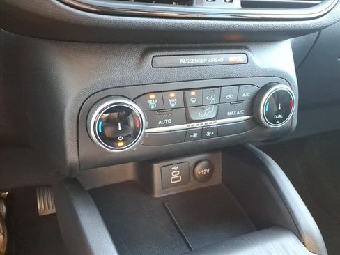 Used 2025 Ford Escape ST-Line image 25