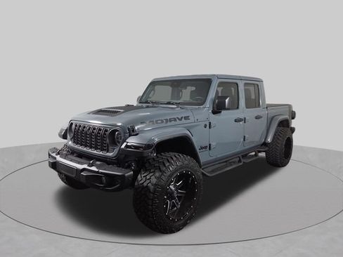 Used 2024 Jeep Gladiator Mojave AWD/4WD image 2
