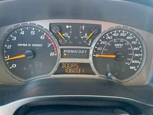 Used 2005 GMC Canyon SLE image 16