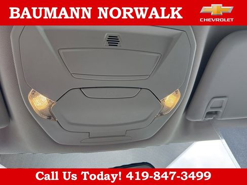 Used 2017 Ford Escape SE FWD image 16