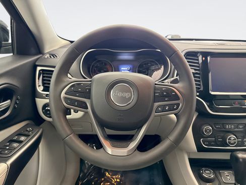 Used 2022 Jeep Cherokee Limited AWD/4WD image 12