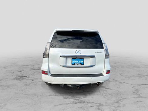 Used 2017 Lexus GX 460 w/ Navigation Package image 7