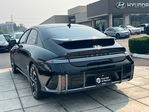Certified 2024 Hyundai Ioniq 6 SEL RWD image 9