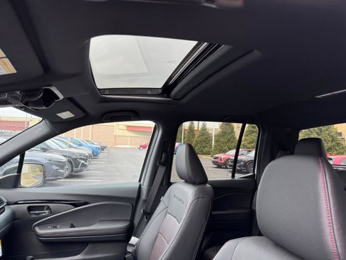 New 2026 Honda Ridgeline Black Edition image 15