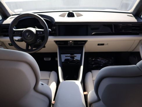 New 2026 Porsche Macan Turbo Electric image 21