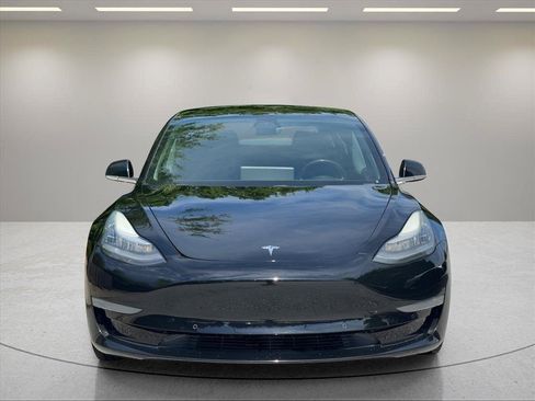 Used 2018 Tesla Model 3 Long Range AWD/4WD image 8