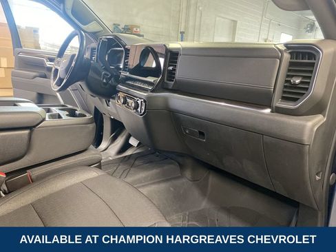 Used 2022 Chevrolet Silverado 1500 LT AWD/4WD image 37