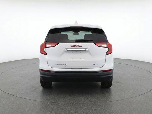 Used 2024 GMC Terrain SLE FWD image 7