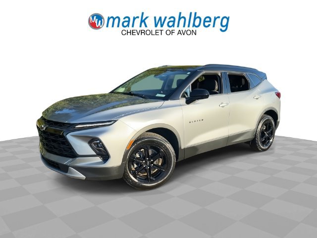Used 2024 Chevrolet Blazer LT w/ Convenience Package AWD/4WD image 4
