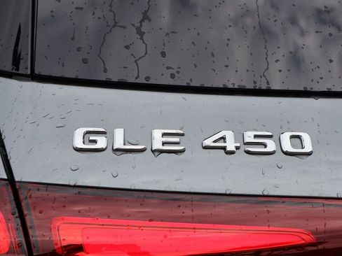 New 2026 Mercedes-Benz GLE 450 4MATIC image 8