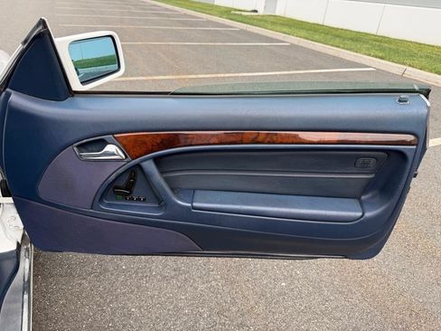 Used 1996 Mercedes-Benz SL 320 image 15