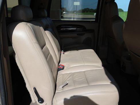 Used 2004 Ford Excursion Limited AWD/4WD image 39
