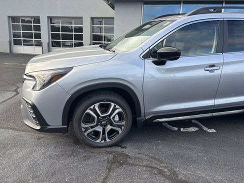 New 2025 Subaru Ascent Limited image 64