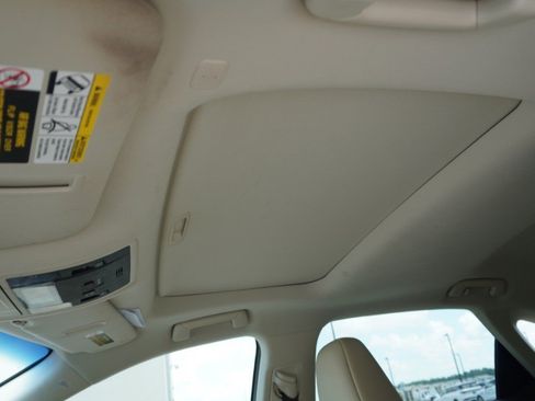 Used 2018 Lexus RX 350 FWD w/ Premium Package image 12