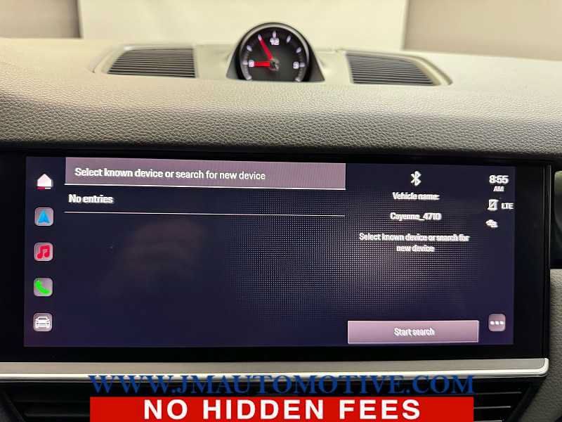 Used 2023 Porsche Cayenne Platinum Edition AWD/4WD image 25