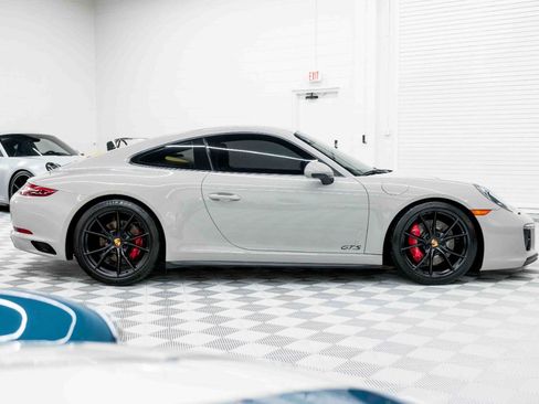 Used 2018 Porsche 911 Carrera GTS RWD image 6