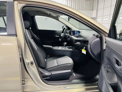 New 2026 Nissan Sentra SV image 29