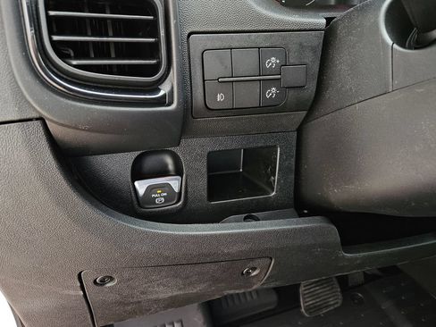 New 2026 RAM ProMaster 1500 w/ Convenience Group FWD image 19