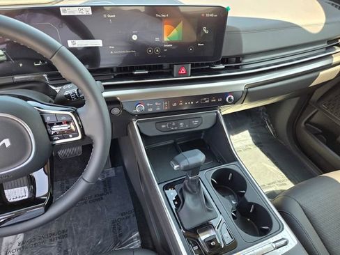 New 2026 Kia Carnival SX Prestige image 18