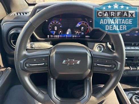 Used 2025 Chevrolet Colorado Trail Boss image 10