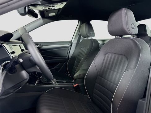 Certified 2024 Volkswagen Jetta Sport image 22