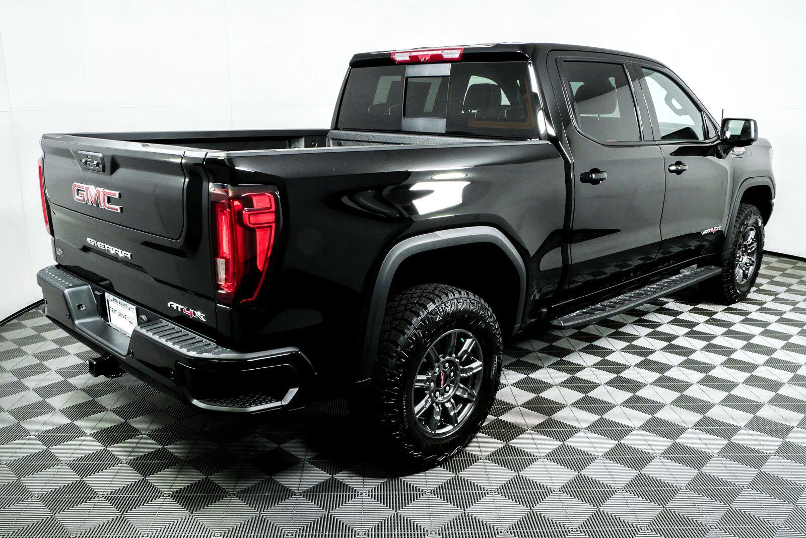 Used 2026 GMC Sierra 1500 AT4X AWD/4WD image 3