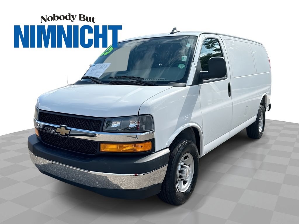 Used 2025 Chevrolet Express 2500 w/ Driver Convenience Package RWD image 1