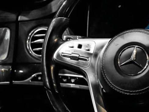 Used 2019 Mercedes-Benz S 560 Sedan image 16