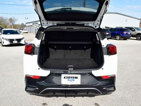 Used 2024 Buick Encore GX Sport Touring image 21