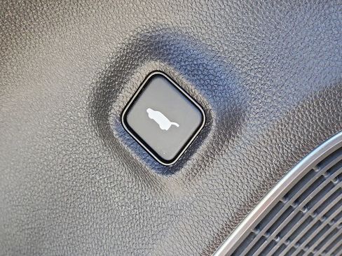 Used 2023 Acura MDX SH-AWD image 27