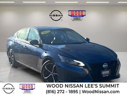 Used 2023 Nissan Altima 2.5 SR