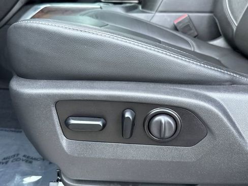 Used 2020 GMC Sierra 2500 SLT w/ SLT Premium Plus Package image 13