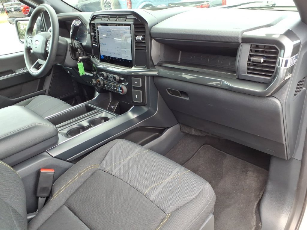 Used 2024 Ford F150 STX AWD/4WD image 11