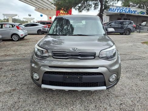 Used 2019 Kia Soul + FWD image 2