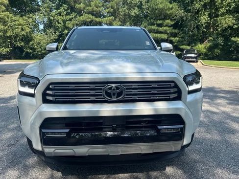 Used 2026 Toyota 4Runner Limited AWD/4WD image 10