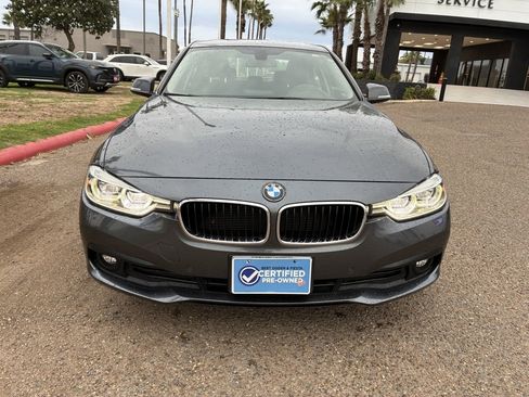 Used 2016 BMW 320i Sedan image 2
